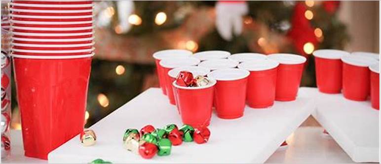 Christmas cup game ideas